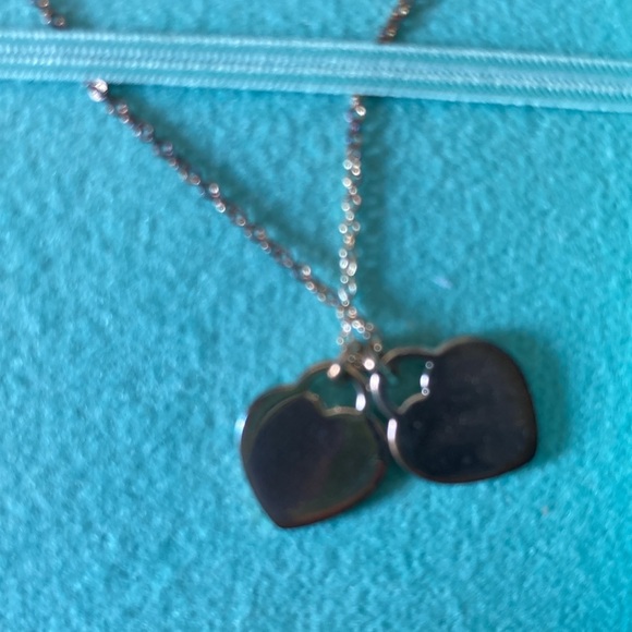 Tiffany&co sterling silver double heart pendant w/chain - Picture 3 of 4
